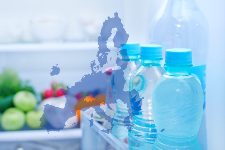 الاتحاد الأوروبي يدعو مواطنيه إلى تخزين الماء والغذاء