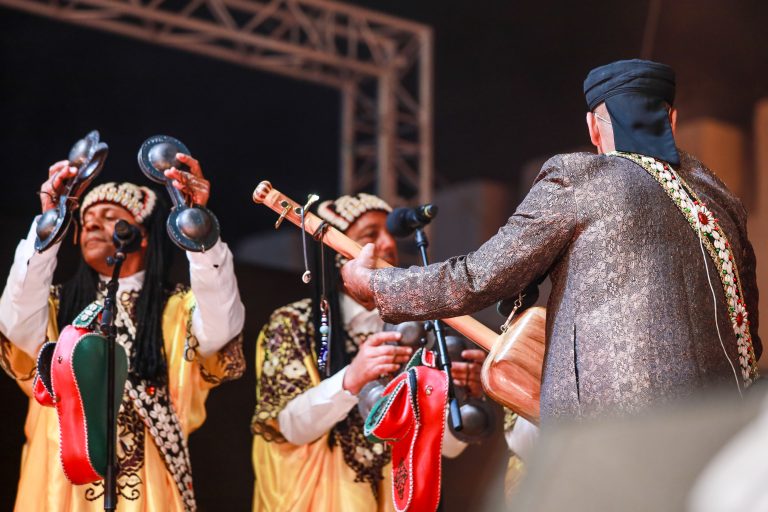 مهرجان كناوة بالصويرة يعود في دورته 26 بانفتاح عالمي وإبداع مشترك