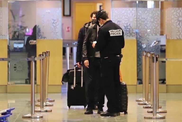 تنسيق أمني مغربي إسرائيلي يطيح بمجرم خطير في مطار محمد الخامس