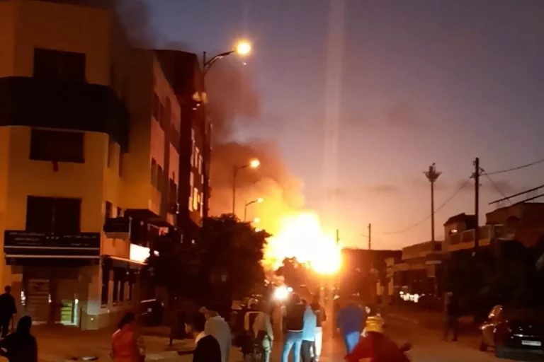 حريق كراج طولوري يعيد الجدل حول خطر الأوراش الصناعية وسط الأحياء السكنية